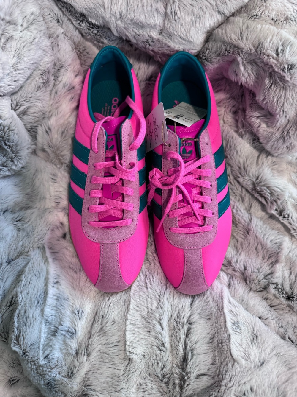 adidas Women’s Tokyo Athletic Sneakers 8.5W - Picture 3 of 5